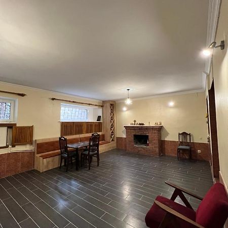Hotel Medea Тбилиси Екстериор снимка