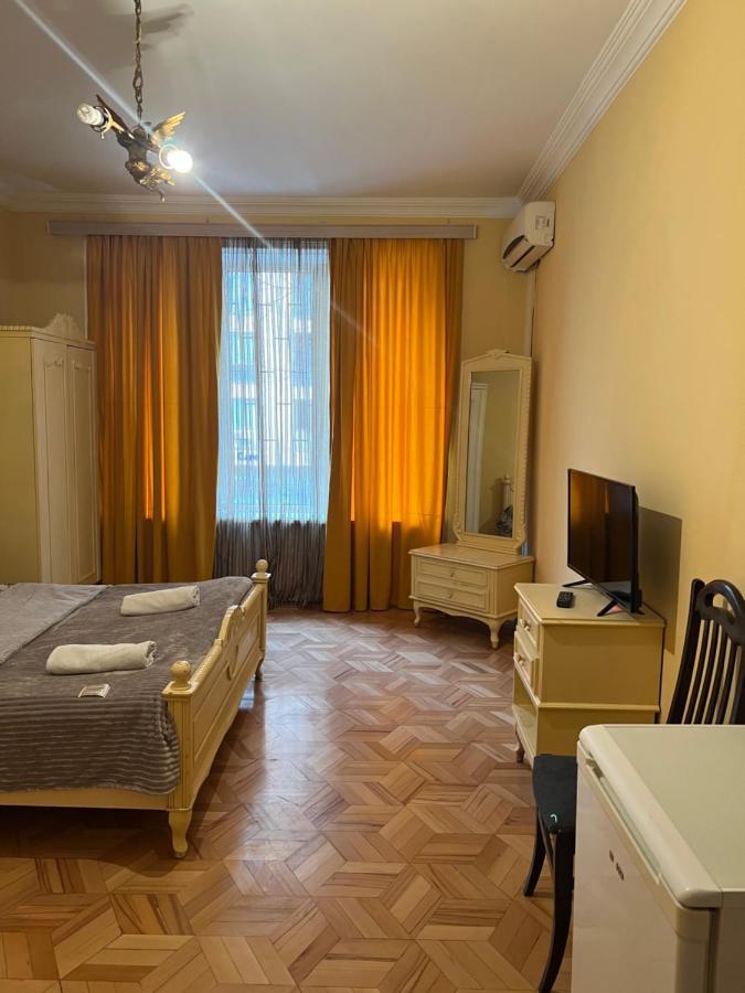 Hotel Medea Тбилиси Екстериор снимка